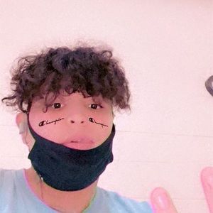 Meet your Posher, Adrian